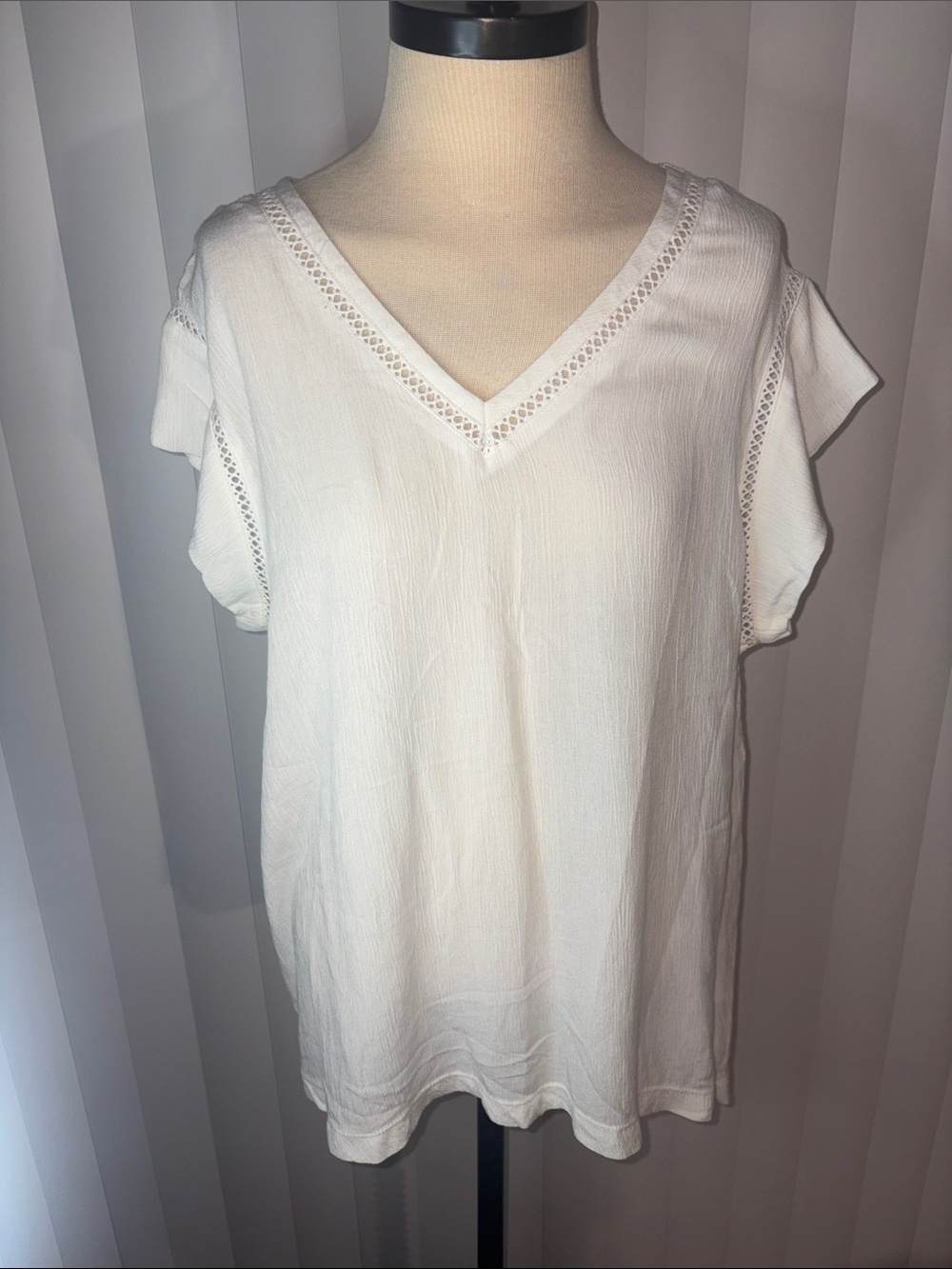 Buffalo David Bitton Sofie White Crinkle V-Neck Boho Lace Trim Blouse Top Large